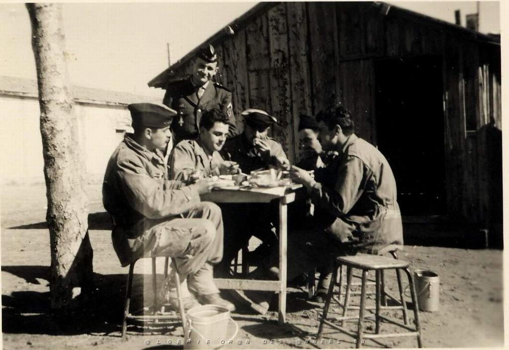 9 EME HUSSARDS  A CRAMPEL -------- (16).jpg